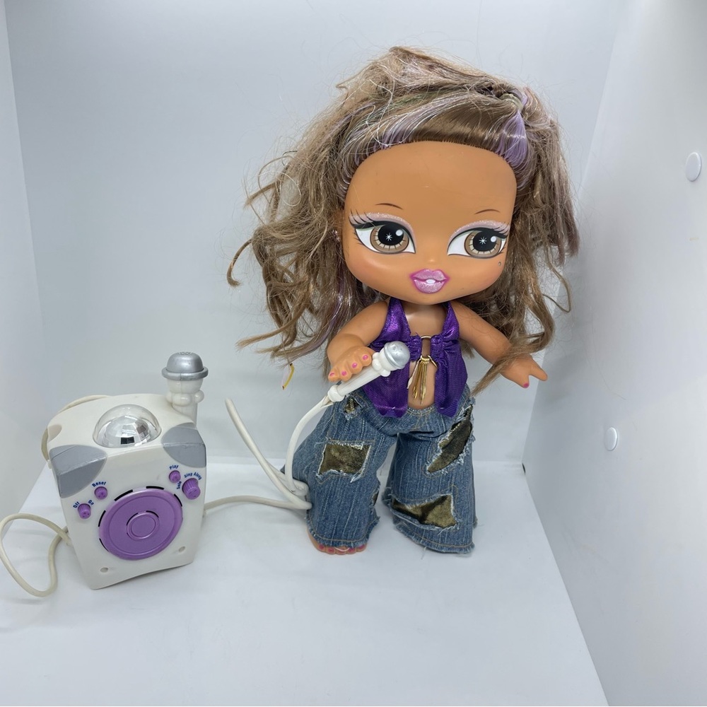 Vintage 2000s Bratz Big Babyz Yasmin Karaoke Doll Singing Dance Microphone WORKS